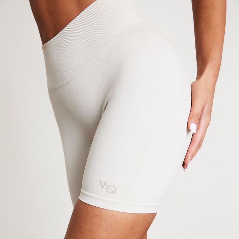 Vanquish Fitness Elevate Seamless Clay Shorts Clay | RXIM34502