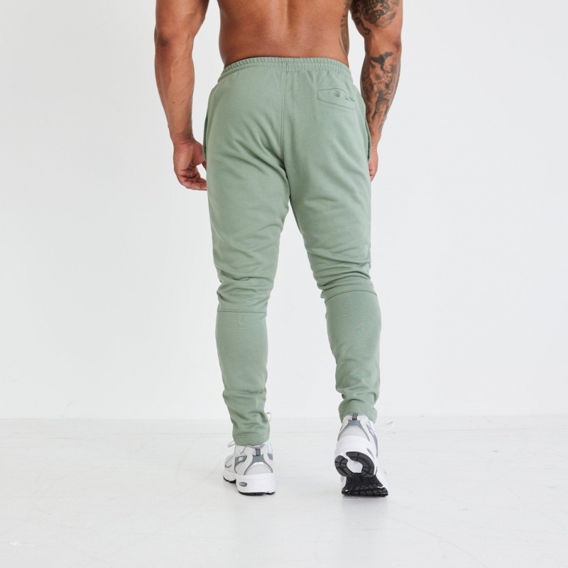 Vanquish Fitness Essential Green Tapered Fit Sweatpants Green | RAZM78945