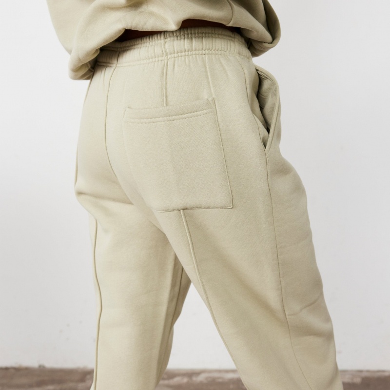 Vanquish Fitness Pale Khaki VQFIT Oversized Sweatpants Pale Khaki | ZYIM86049